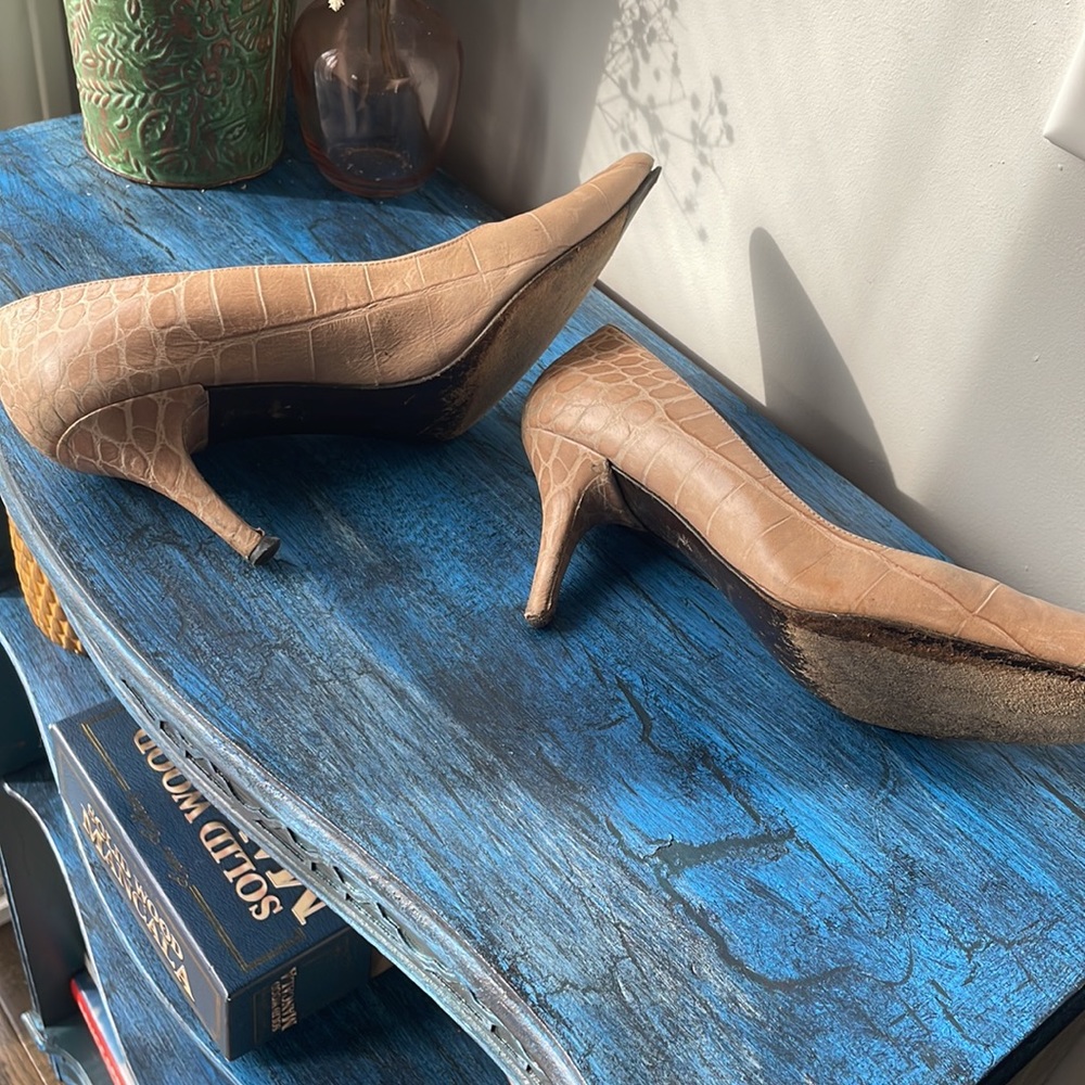 STUART WEITZMAN 8.5 used heels - Picture 5 of 17